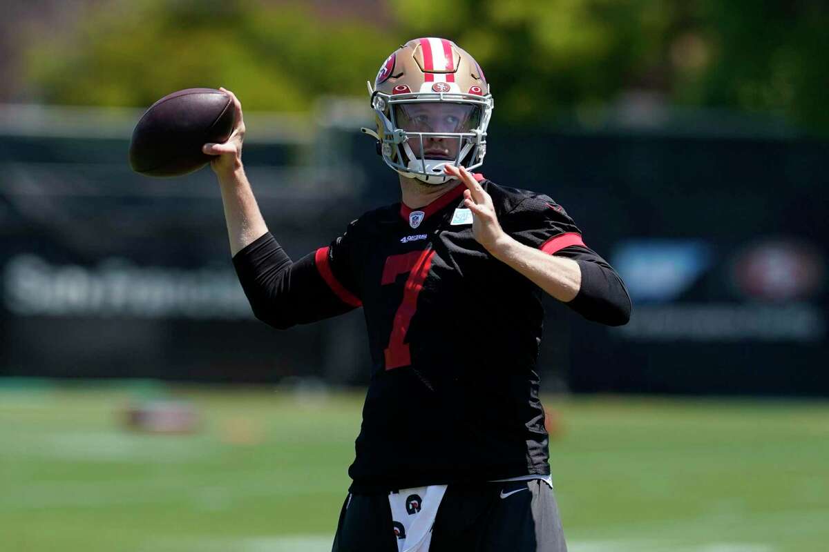 Quarterback Nate Sudfeld has never started an NFL game and has 37 career pass attempts, but the 49ers signed him to a one-year deal that includes $2 million guaranteed.