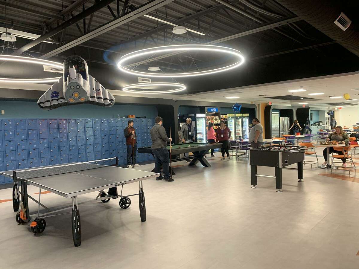 A shared space in what the company calls Galaxis, its New Braunfels headquarters. It touts the site as being easily accessible to both teammates and clients due to its proximity to major cities like Austin and San Antonio, as well as other residential areas.