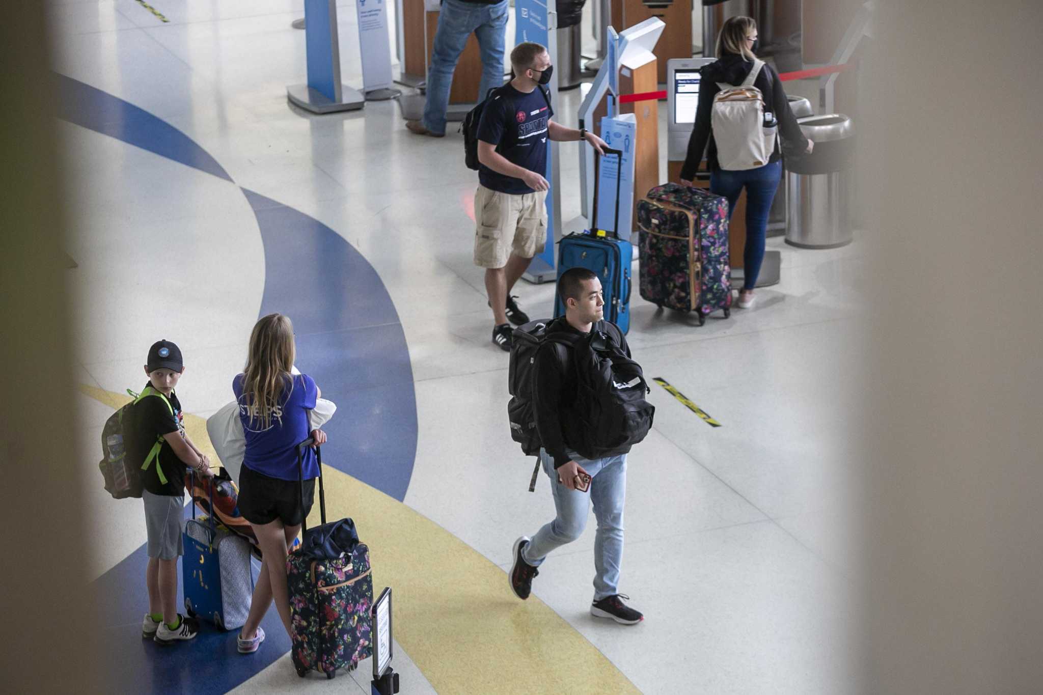 Memorial Day traveling expected to reach close to record level - Vimarsana News
