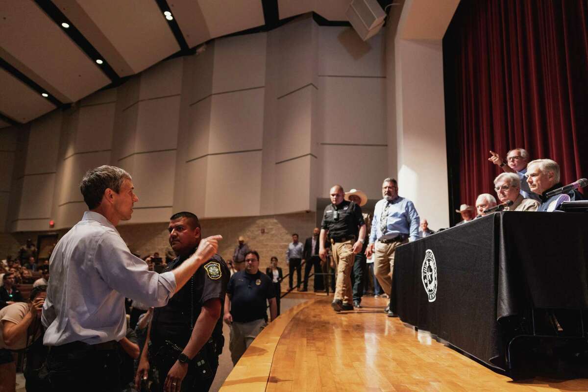 UVALDE, TX - MAY 25: Democratic gubernatorial candidate Beto O'Rourke interrupts a press conference held by Texas Gov. Greg Abbott following a shooting yesterday at Robb Elementary School which left 21 dead including 19 children, on May 25, 2022 in Uvalde, Texas. The shooter, identified as 18 year old Salvador Ramos, was reportedly killed by law enforcement. (Photo by Jordan Vonderhaar/Getty Images)