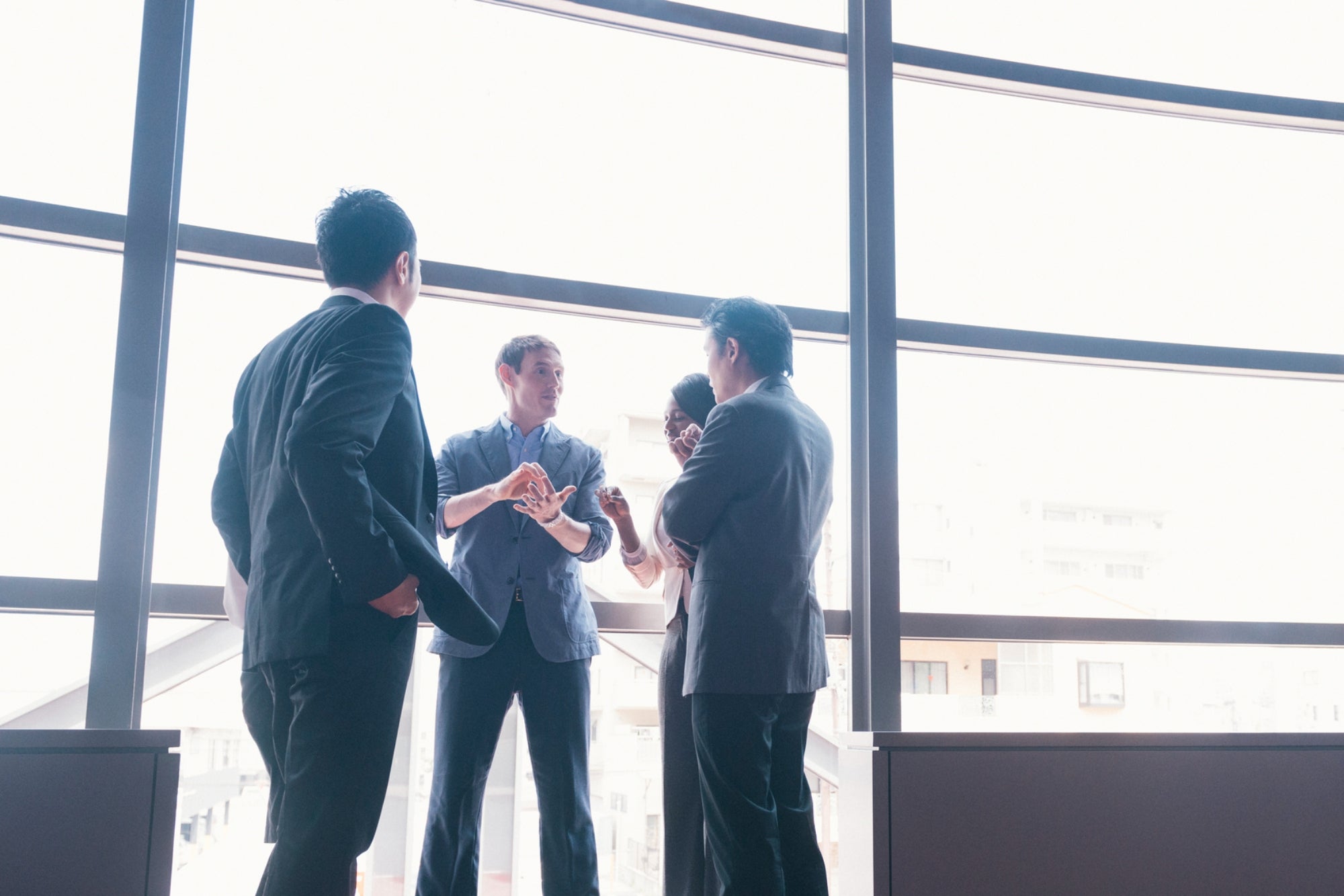 The 5 Foolproof Steps to Pitching Your Story to the Media - Vimarsana News