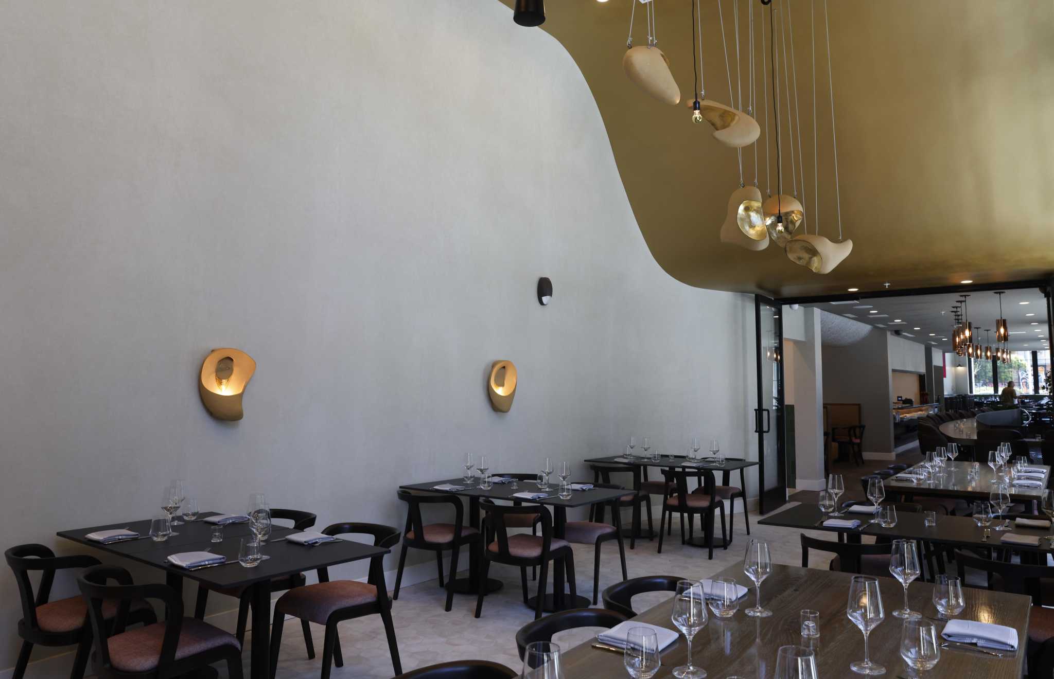 This new Oakland restaurant wants to showcase another side of French cuisine - Vimarsana News