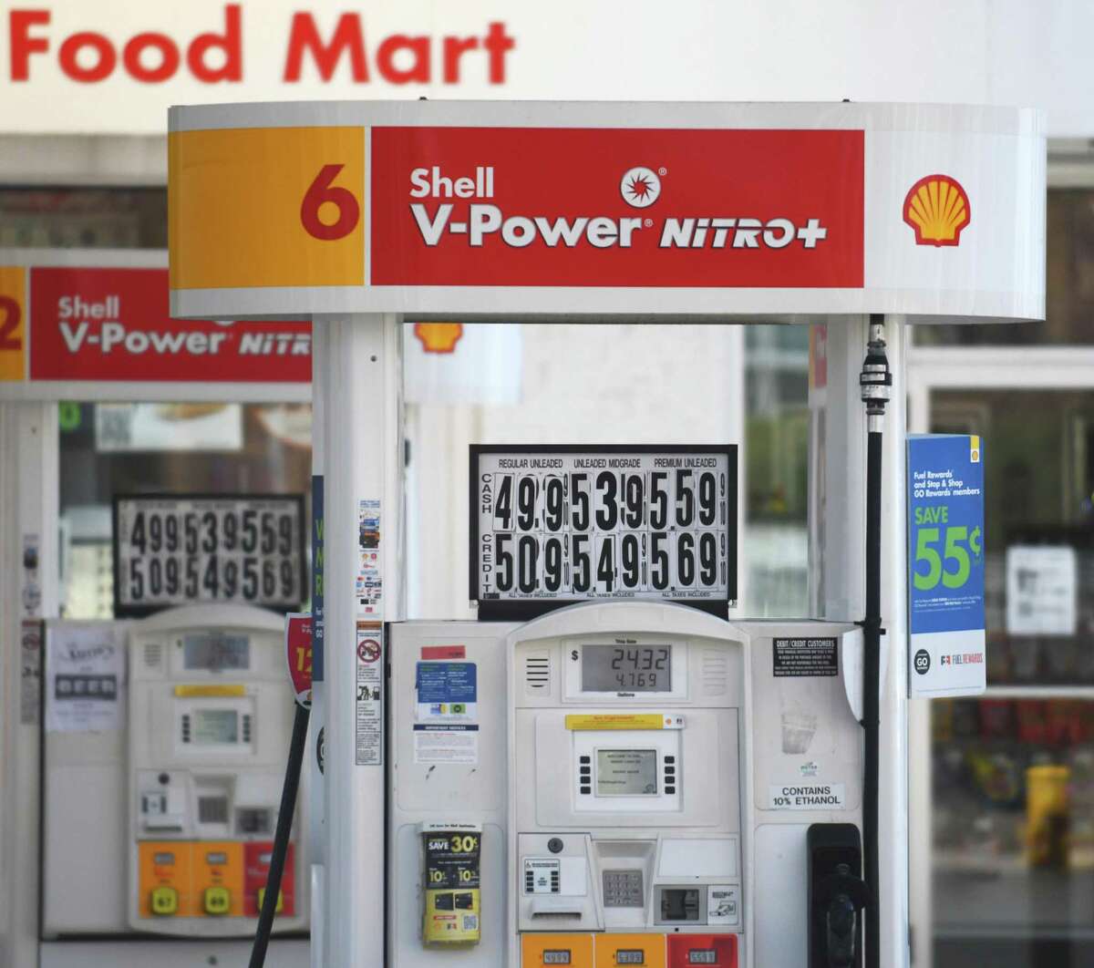 Regular unleaded gas is sold for $4.99 per gallon at the West Broad Street Shell station in Stamford, Conn. in an April 2022 file photo. The average price for a gallon of regular gas in Connecticut now is $3.28 per gallon.