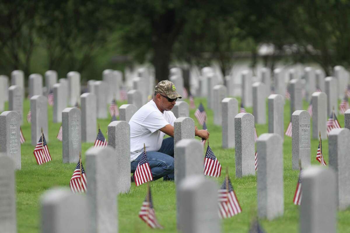 The tradition of decorating the graves of soldiers can be traced to the former Confederate States in 1866.
