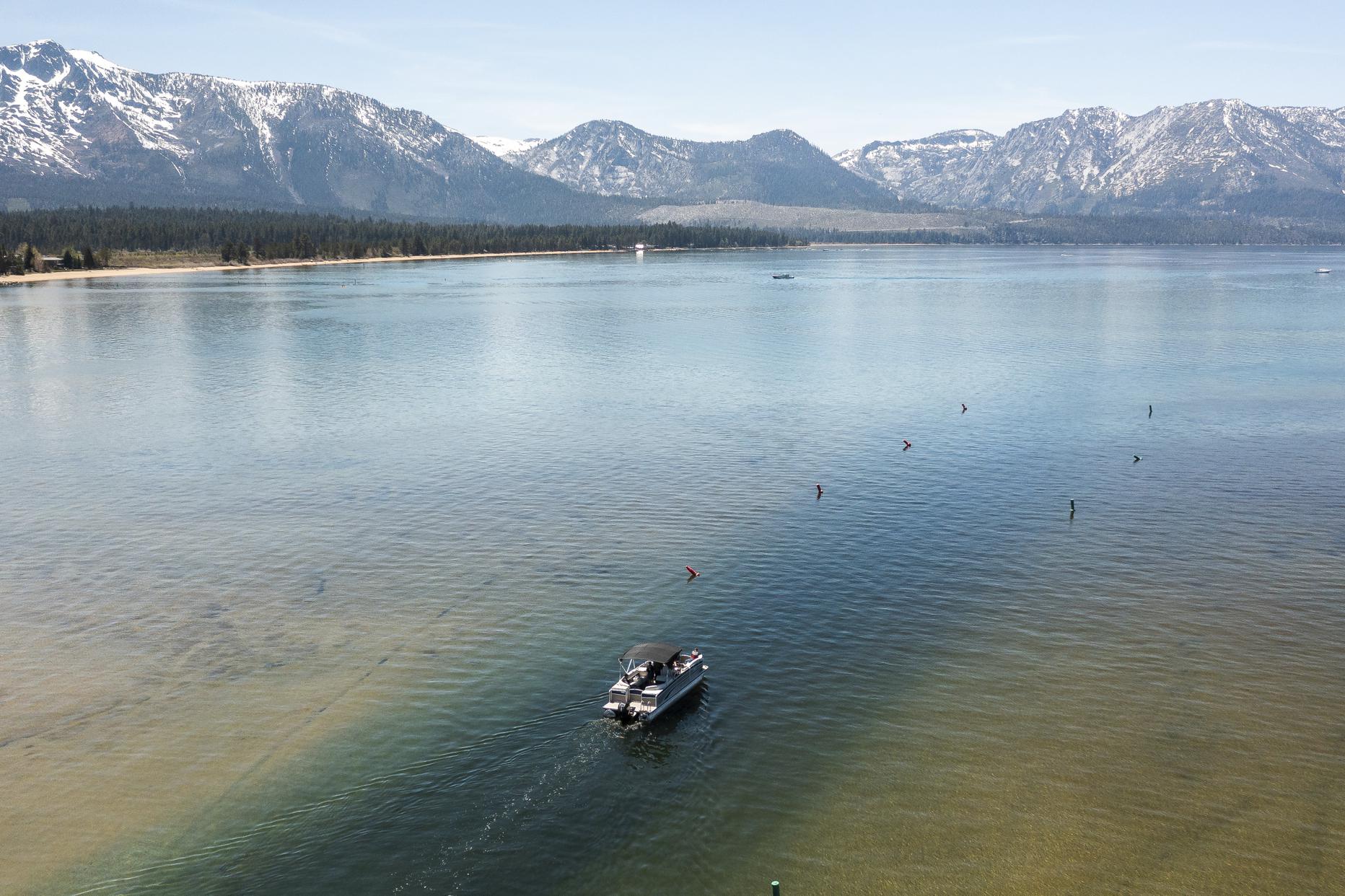 Lake Tahoe is finally reining in bad boater behavior - Vimarsana News