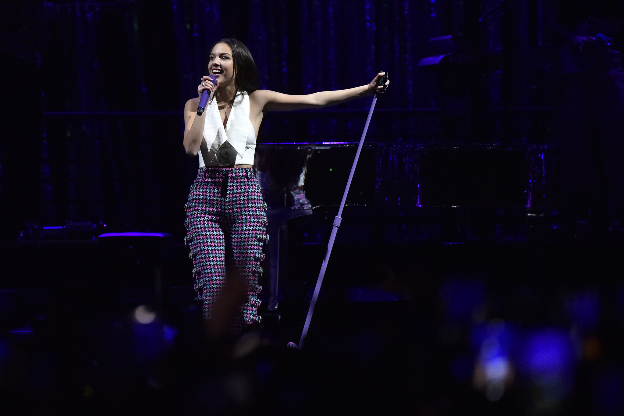 Olivia Rodrigo s First San Francisco Show Has Chaotic Lines olivia-rodrigo-s-first-san-francisco-show-has-chaotic-lines