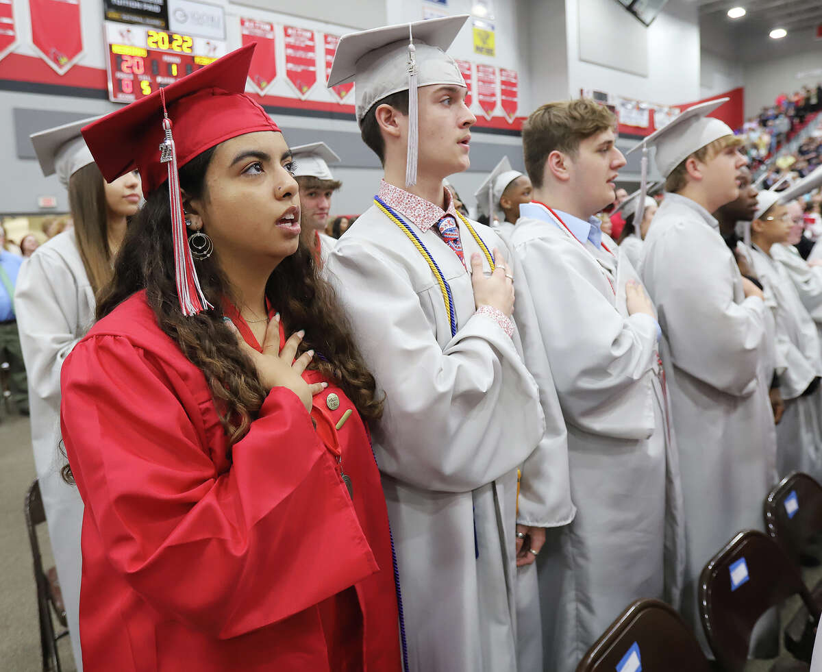 Alton High School returns to gymnasium for graduation