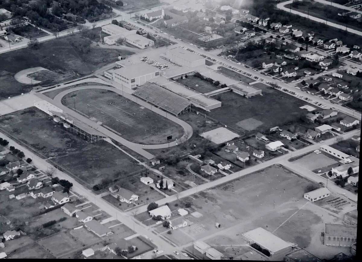 The Harlandale High School campus, shown here in 1959, includes the location of the former Barrett Field, a popular amateur baseball venue in the 1930s.