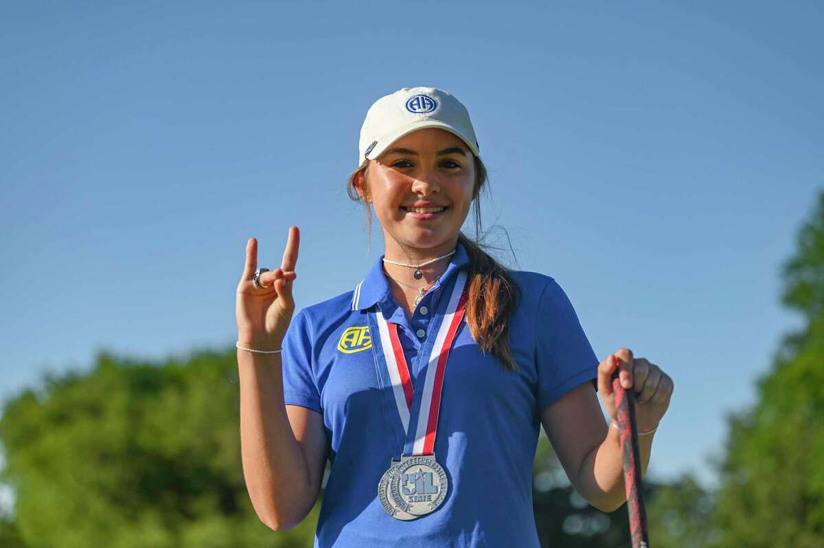Alamo Heights golfer s success led her to meet NBAs Steph Curry