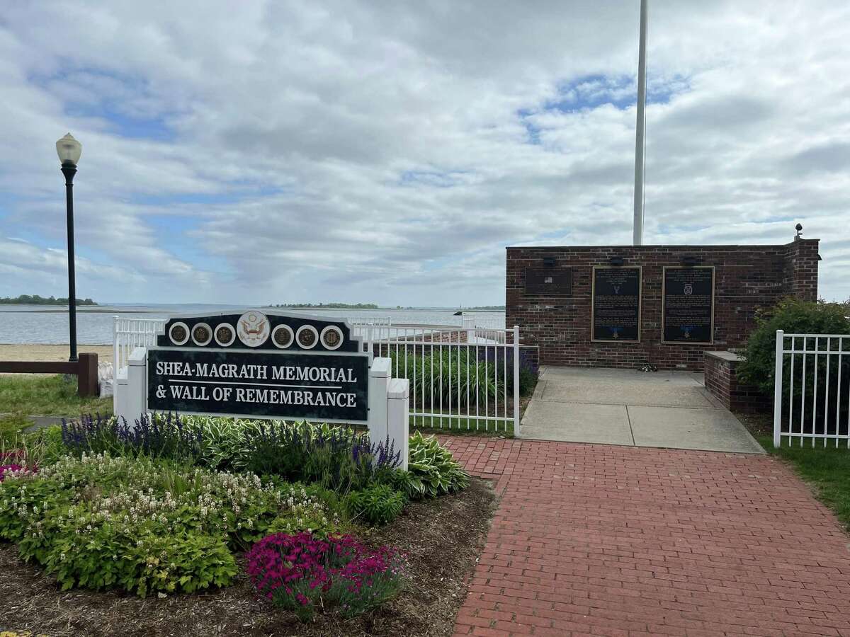 Scavenger hunt helps middle school students explore Norwalk’s history