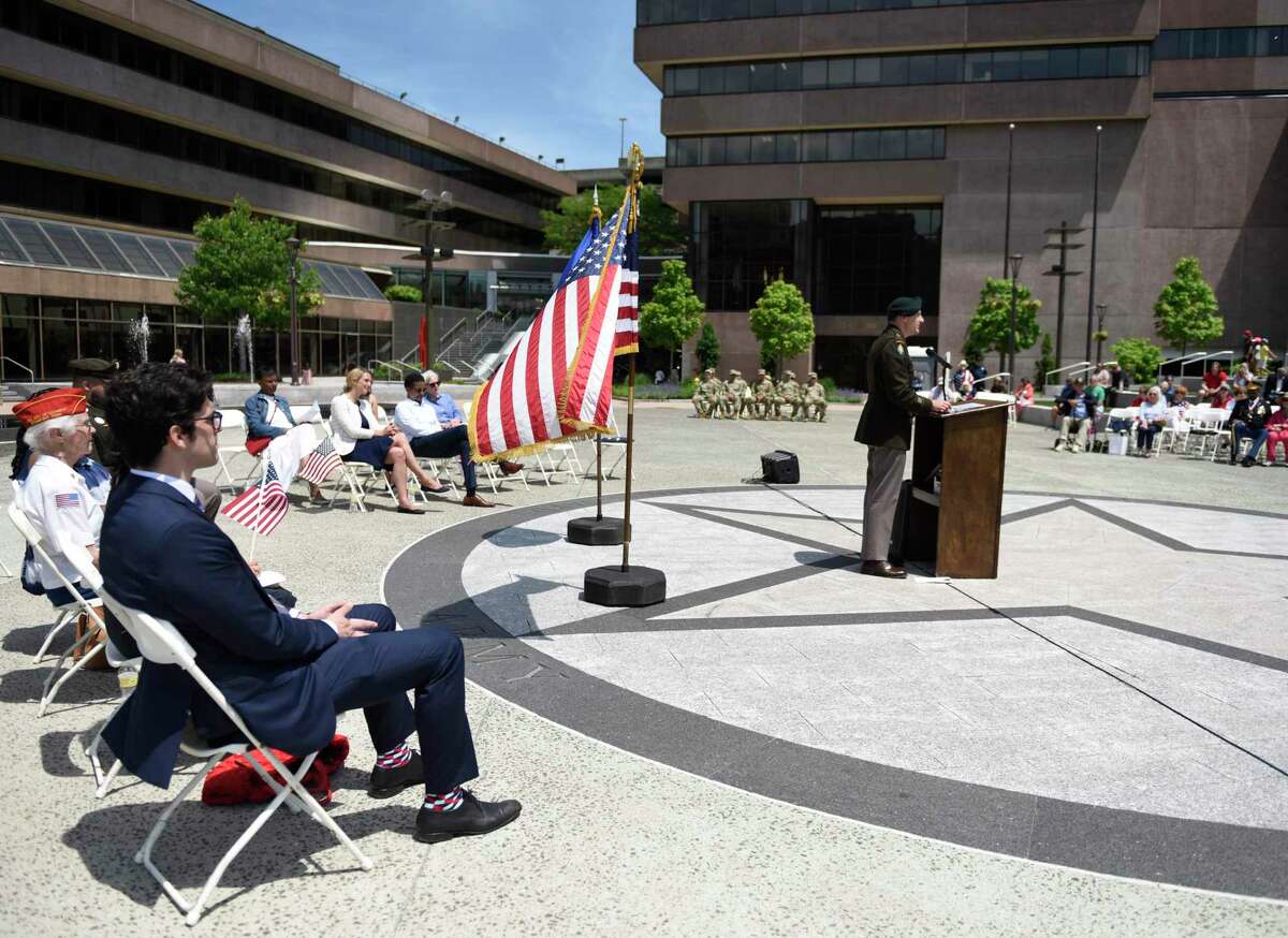 In Photos Stamford Memorial Day parade honors veterans, Gold Star families