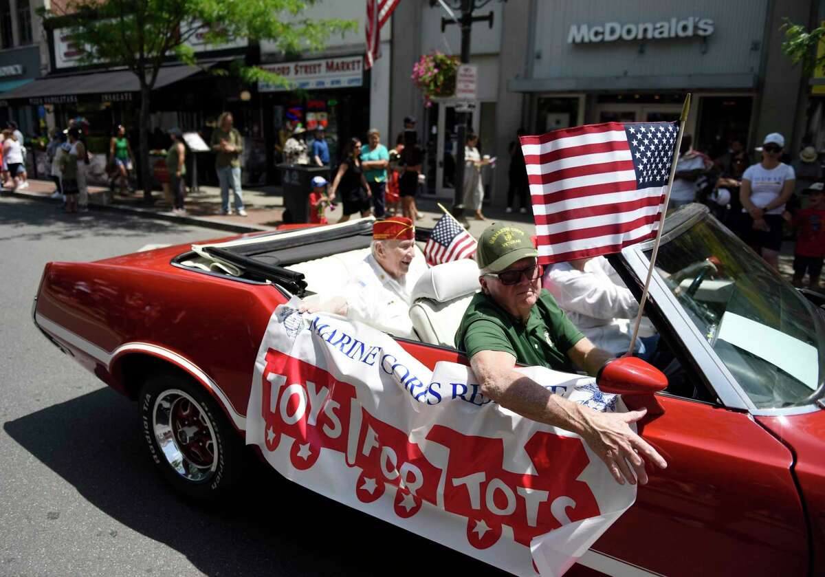 In Photos Stamford Memorial Day parade honors veterans, Gold Star families