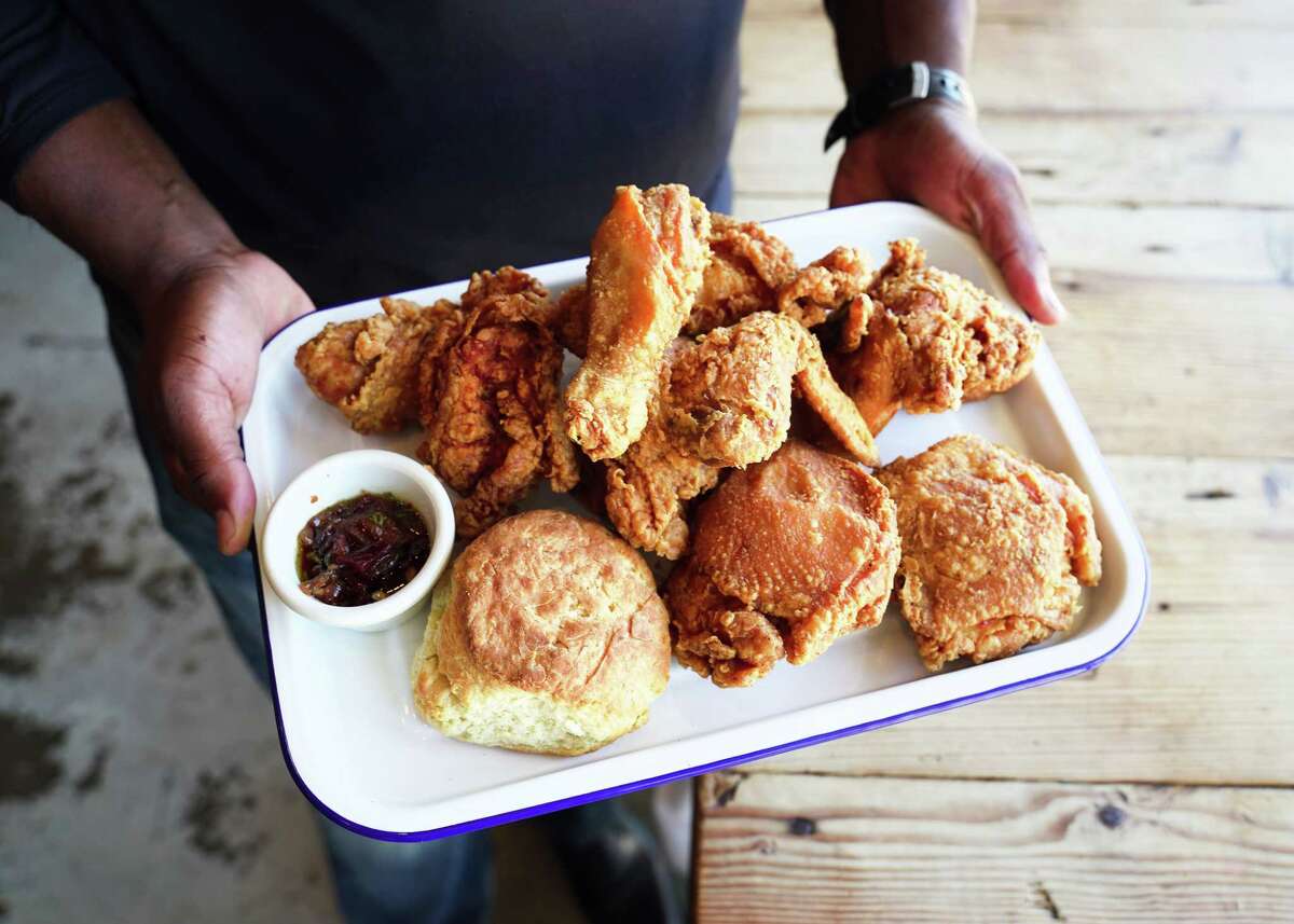 Gatlin's Fins & Feathers is a new concept from Gatlin's BBQ specializing in fried chicken and Gulf seafood, opening late June in the Independence Heights neighborhood.