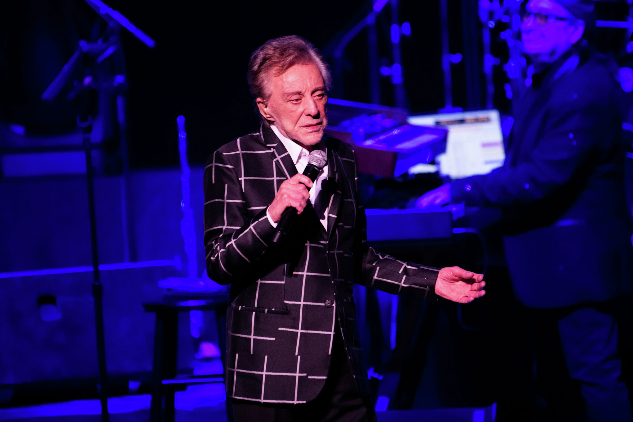 Rock 'n Roll legend Frankie Valli, 88, plays St. Louis tomorrow night - Vimarsana News