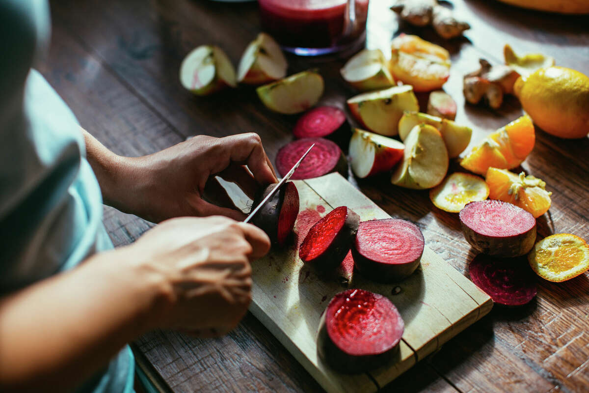 Beets can promote a healthy gut, boost your stamina/energy and detoxify the liver.