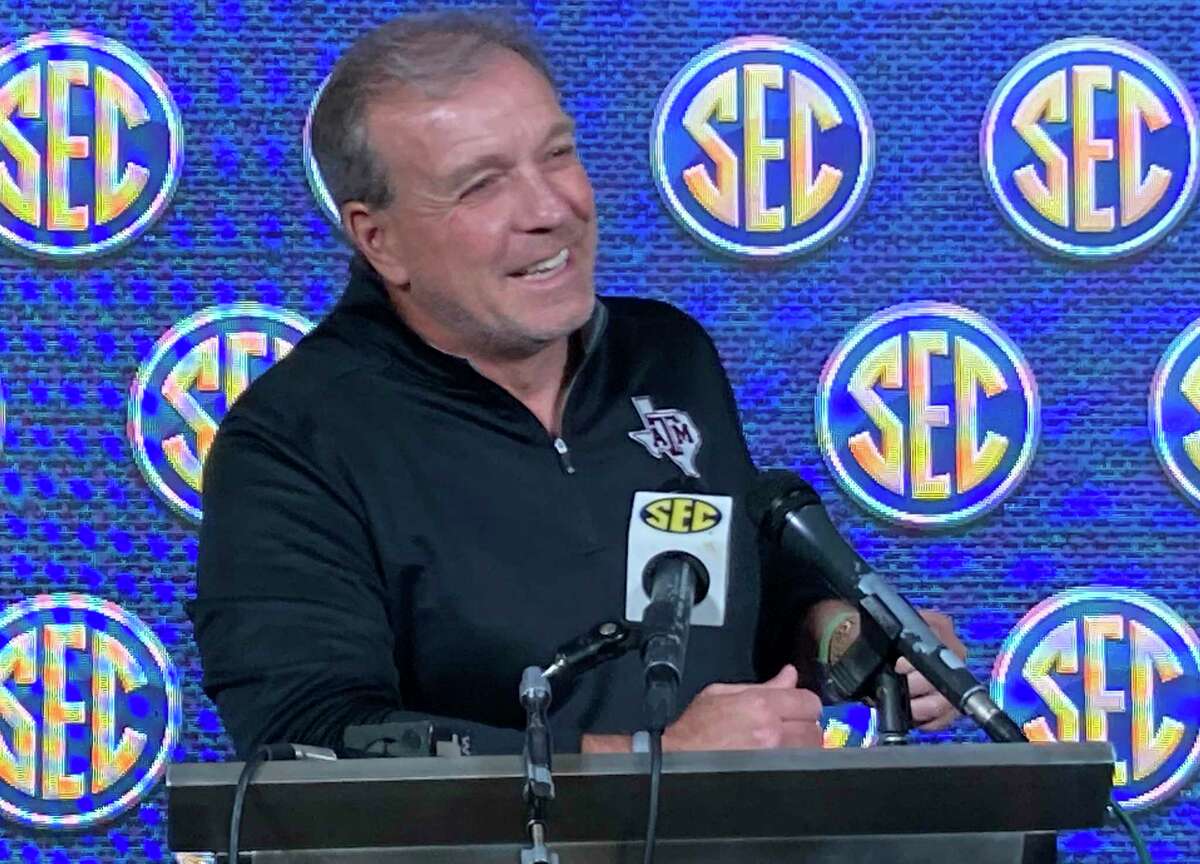 Texas A&M coach Jimbo Fisher, addressing the media at the SEC meetings Wednesday, officially downplayed the harshest feud between prominent college football coaches in memory.