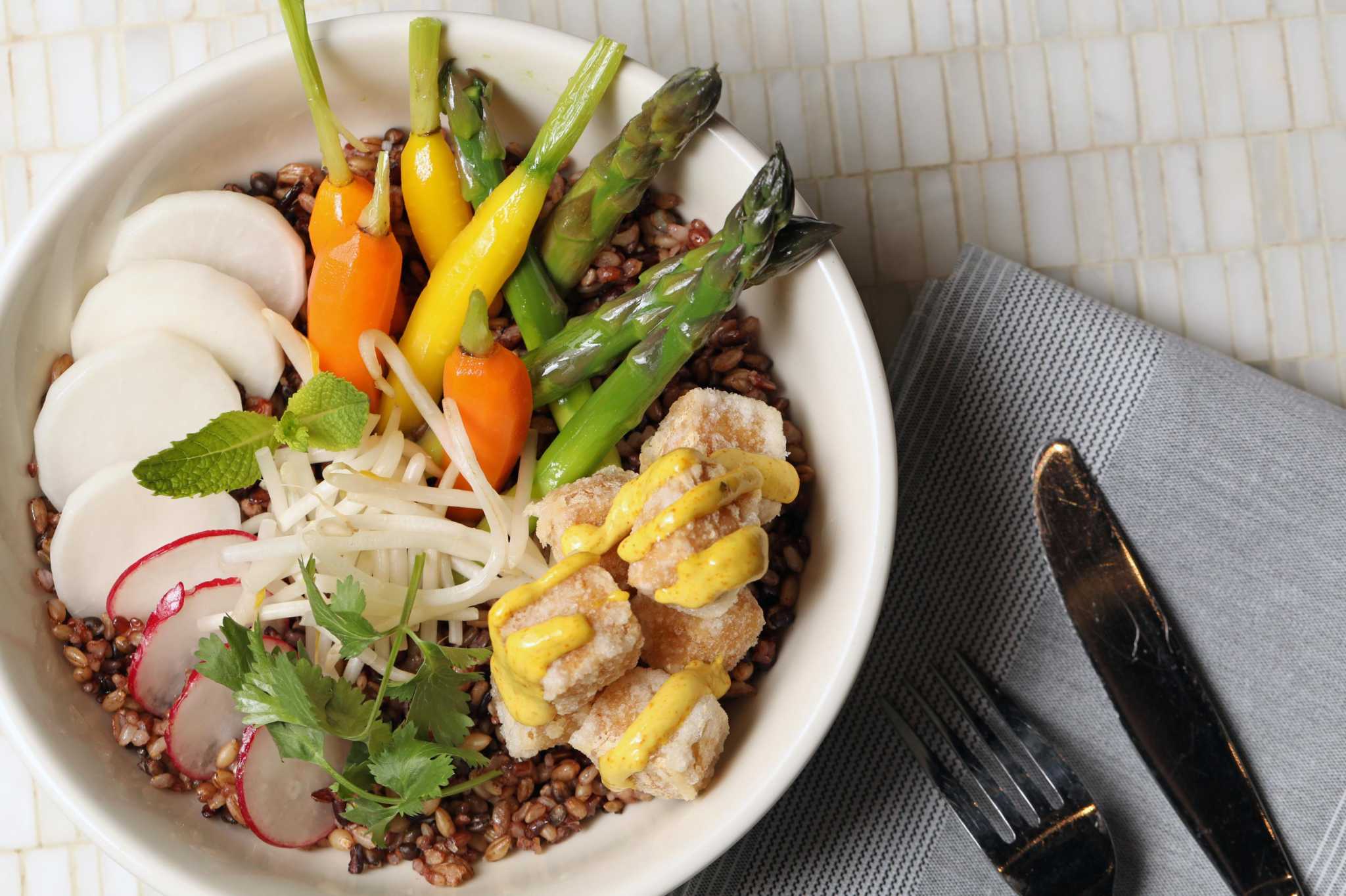 After a yearlong hiatus, Napa's most eclectic restaurant reopens next week in a new space - Vimarsana News