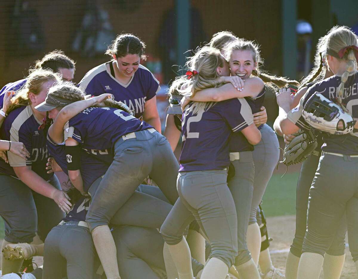 The D’Hanis team celebrates after defeating Hermleigh, 6-2, to capture Texas UIL Class 1A softball state championship at McCombs Field in Austin on Wednesday, June 1, 2022.