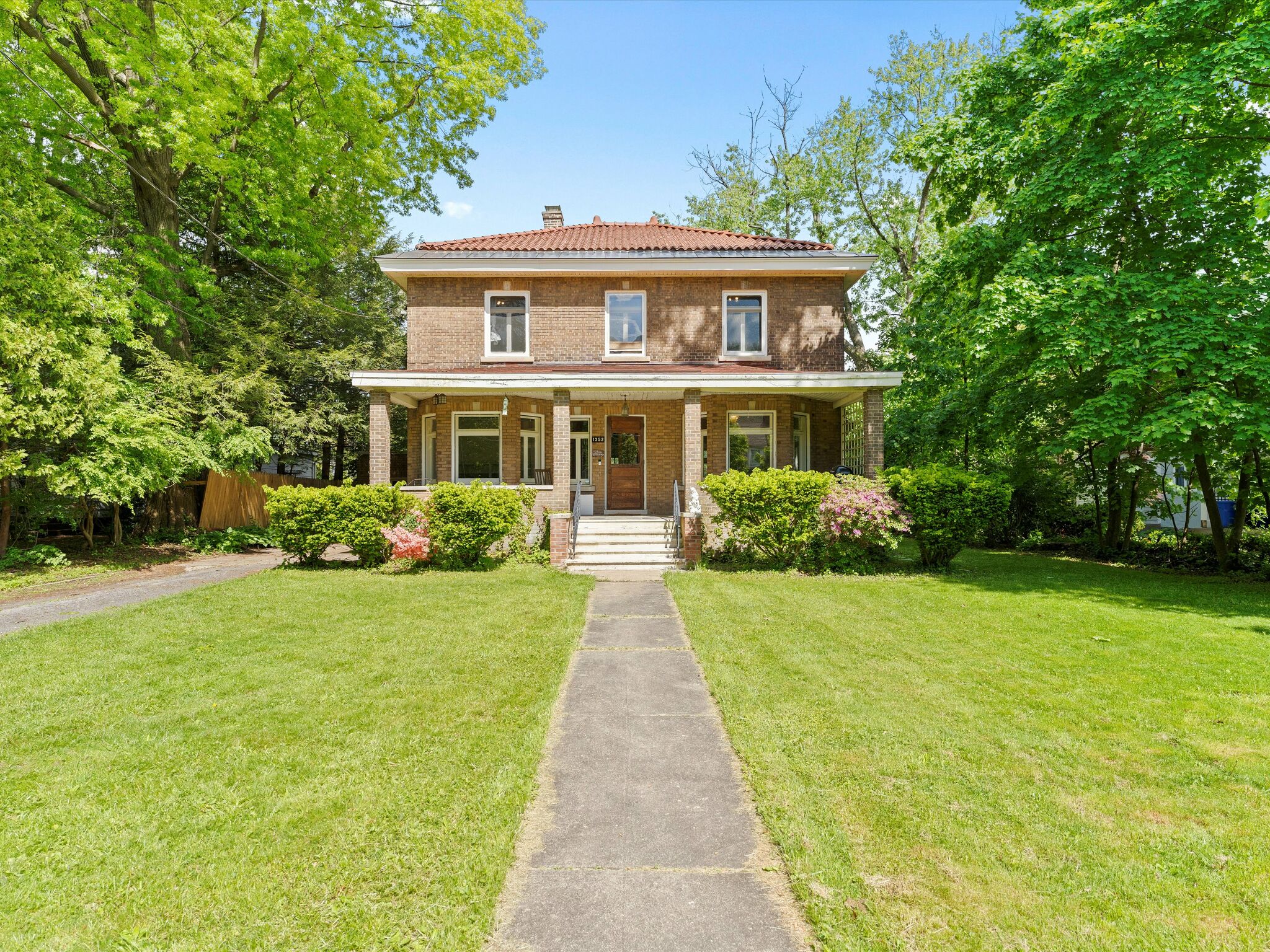 House of the Week: Porch view in the GE Realty Plot - Vimarsana News