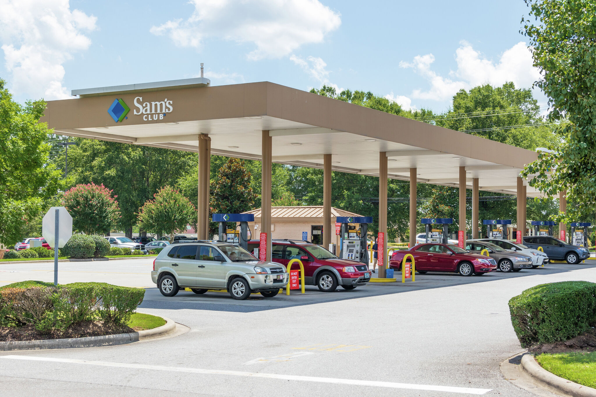 Save On Gas At Sam's Club Saturdays In June | Chron Shopping