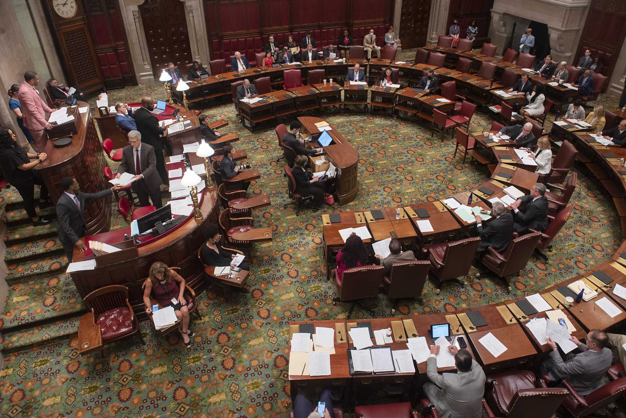 Lawmakers may return as early as Thursday to address gun issues - Vimarsana News