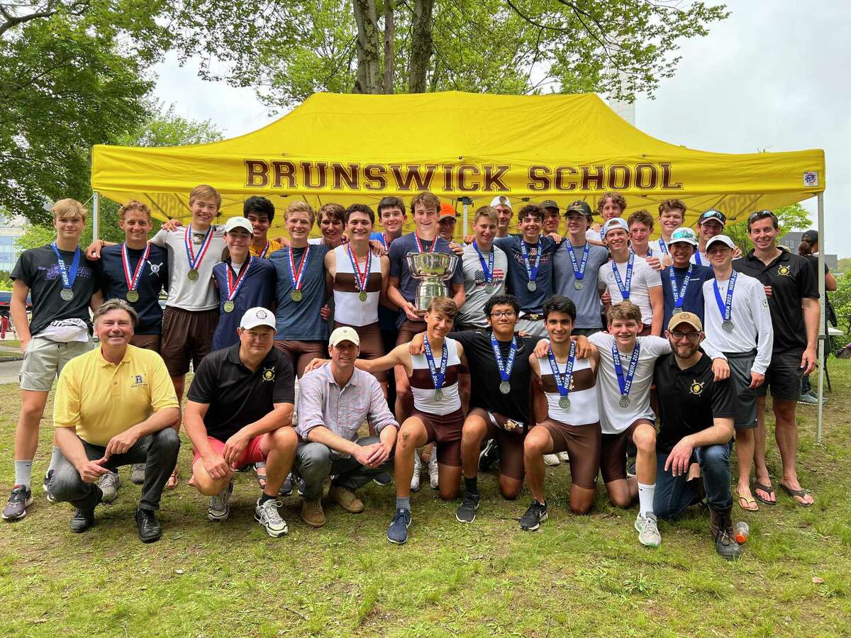 The Brunswick crew recently won gold in the Varsity 8 and two silver medals for 2nd Varsity 8 and 3rd Varsity 8 at the 76th NEIRA Championship Regatta. It was the first win at NEIRA for Brunswick.