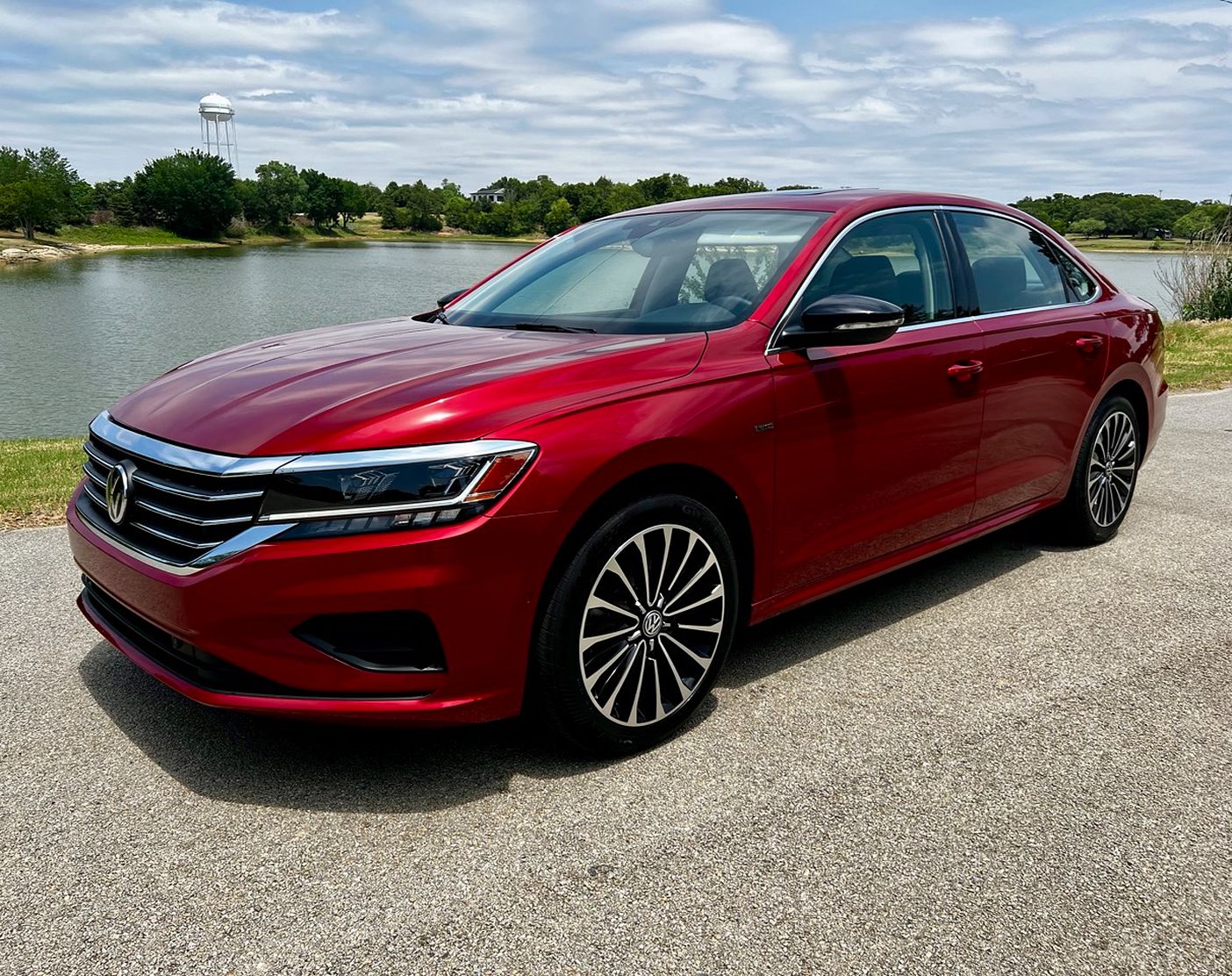REVIEW: 2022 Volkswagen Passat Takes Its Bow With Limited Edition - Vimarsana News