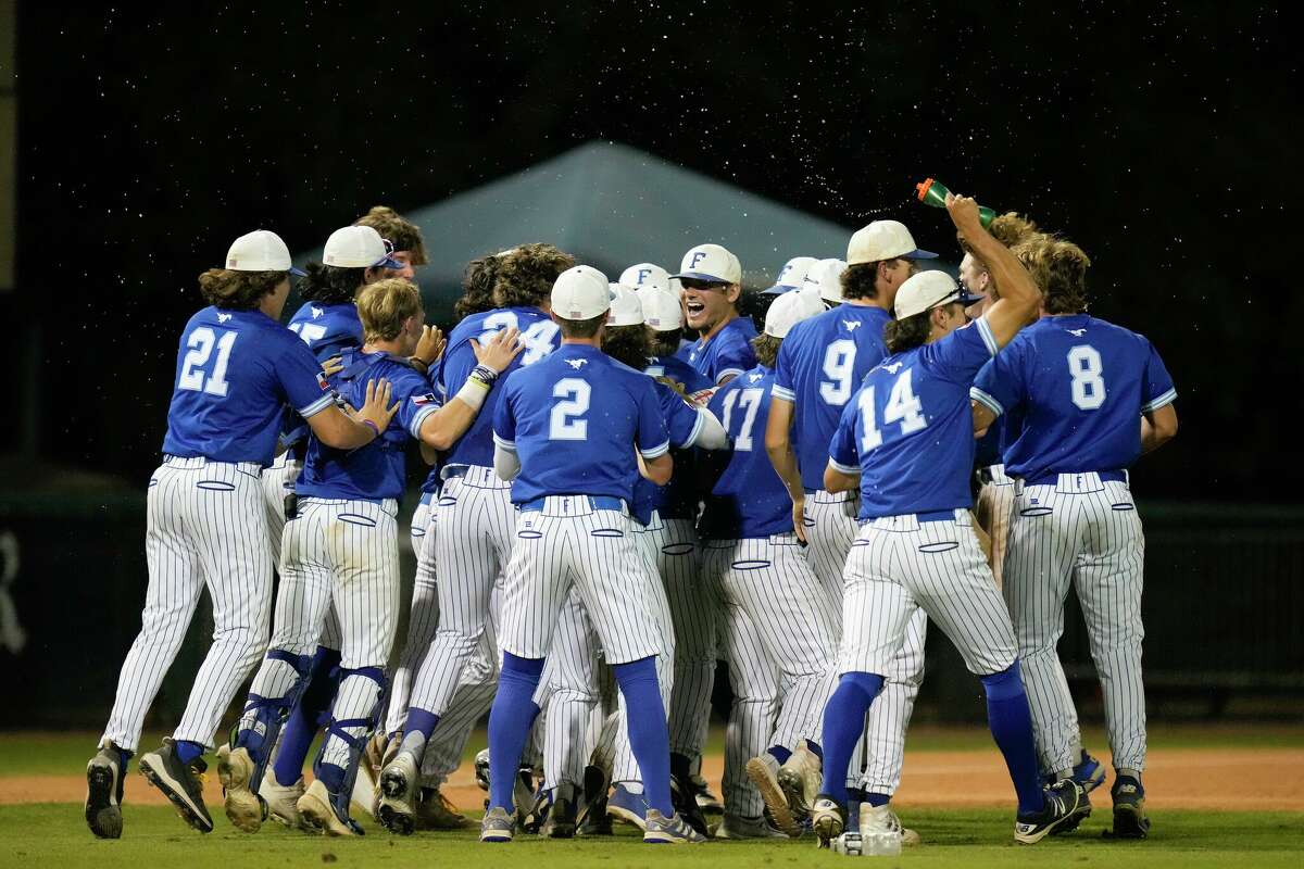 High school baseball playoffs Friendswood advances to state semifinals