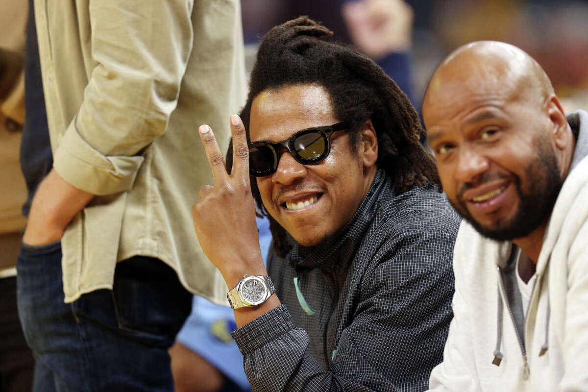 Celebrities take in Warriors' Game 1 