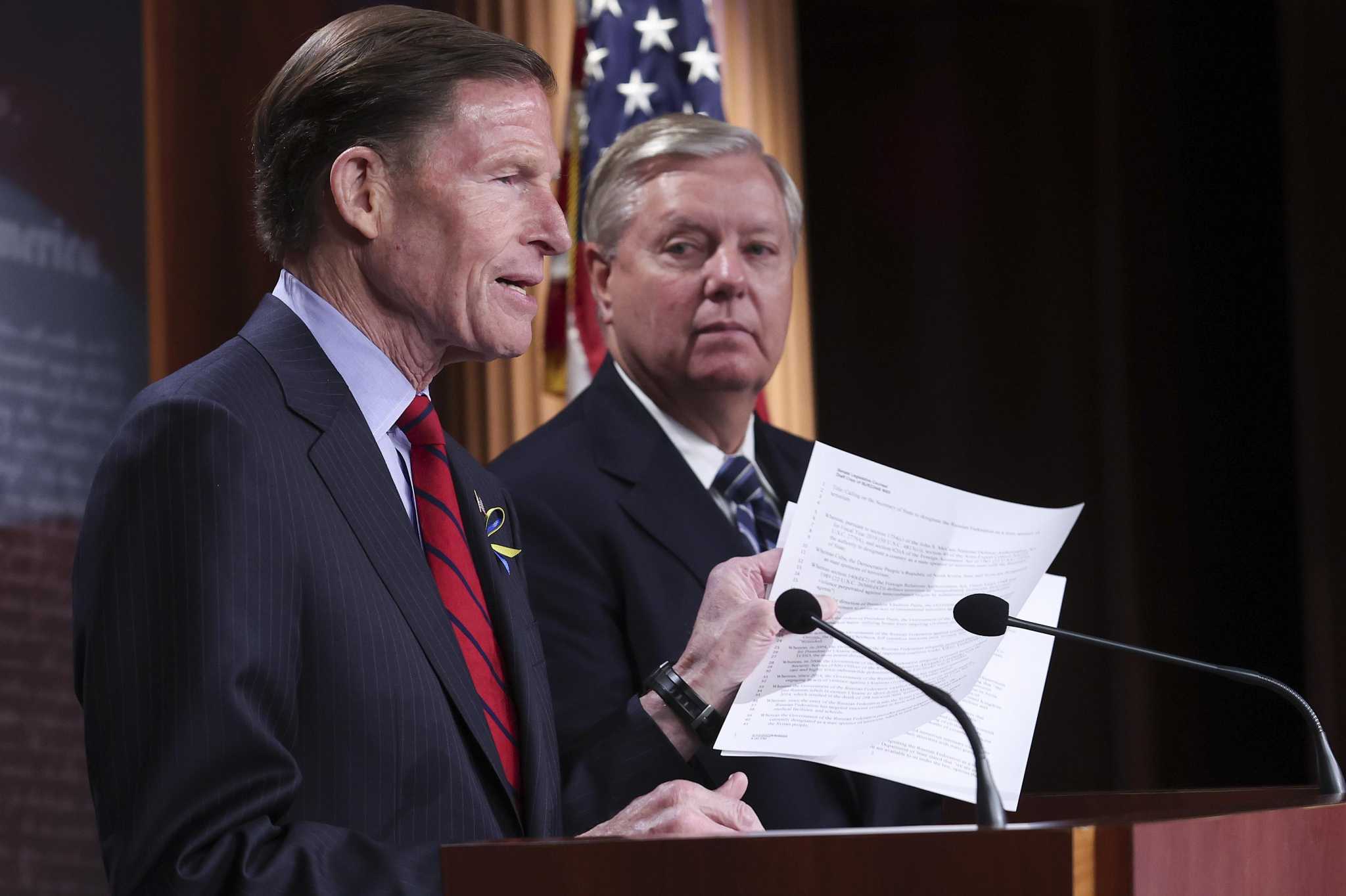 A test for Blumenthal: Do voters appreciate his advocacy in a deadlocked Senate?