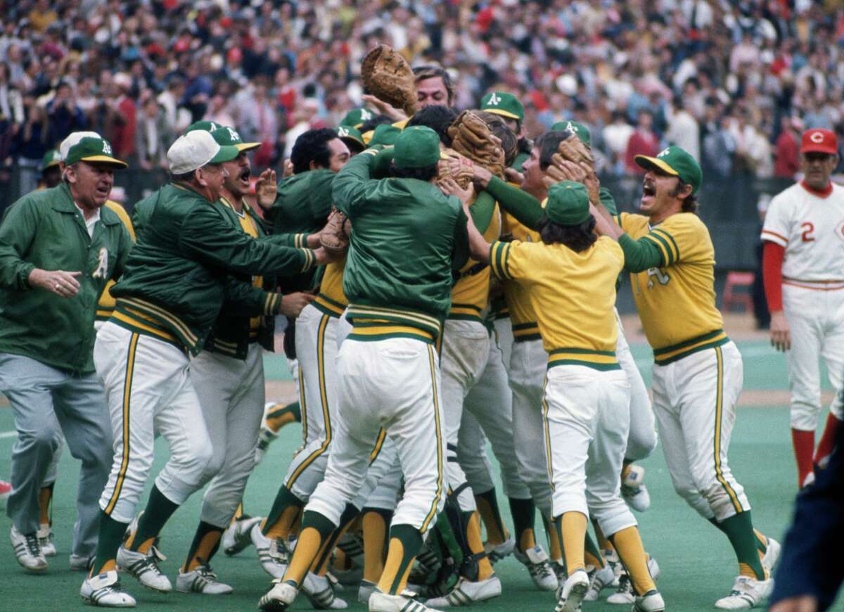 MLB 1972 Oakland A's team Picture Color 8 X 10 Color Photo Picture