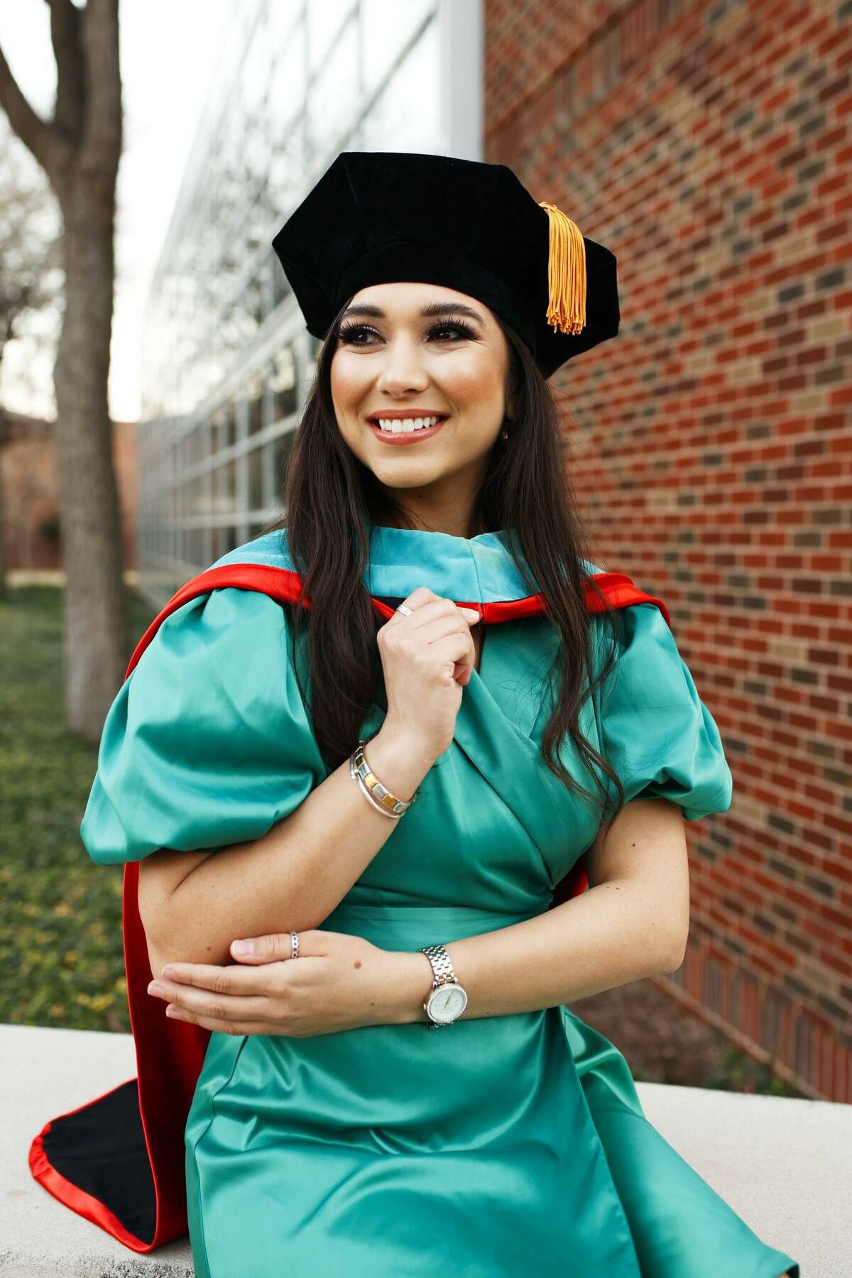 Laredoan Dr. Thelzy Ruth Zamarron graduated Valedictorian in the May Class of 2022 of the University of Incarnate Word Rosenberg School of Optometry. She will move to a Laredo practice to help with the community's medically undeserved designation.