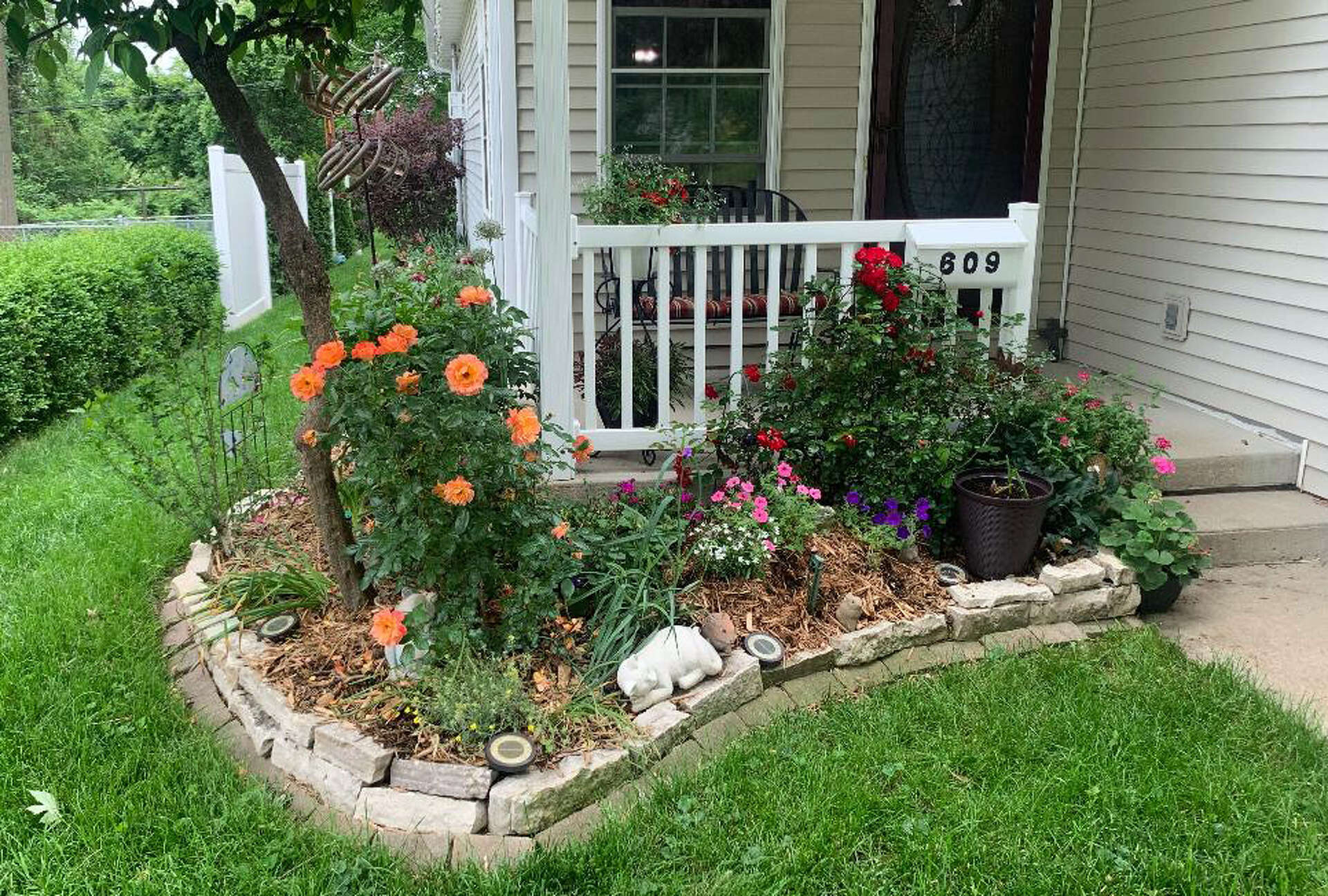 Edwardsville-Glen Carbon garden tour set June 10-11