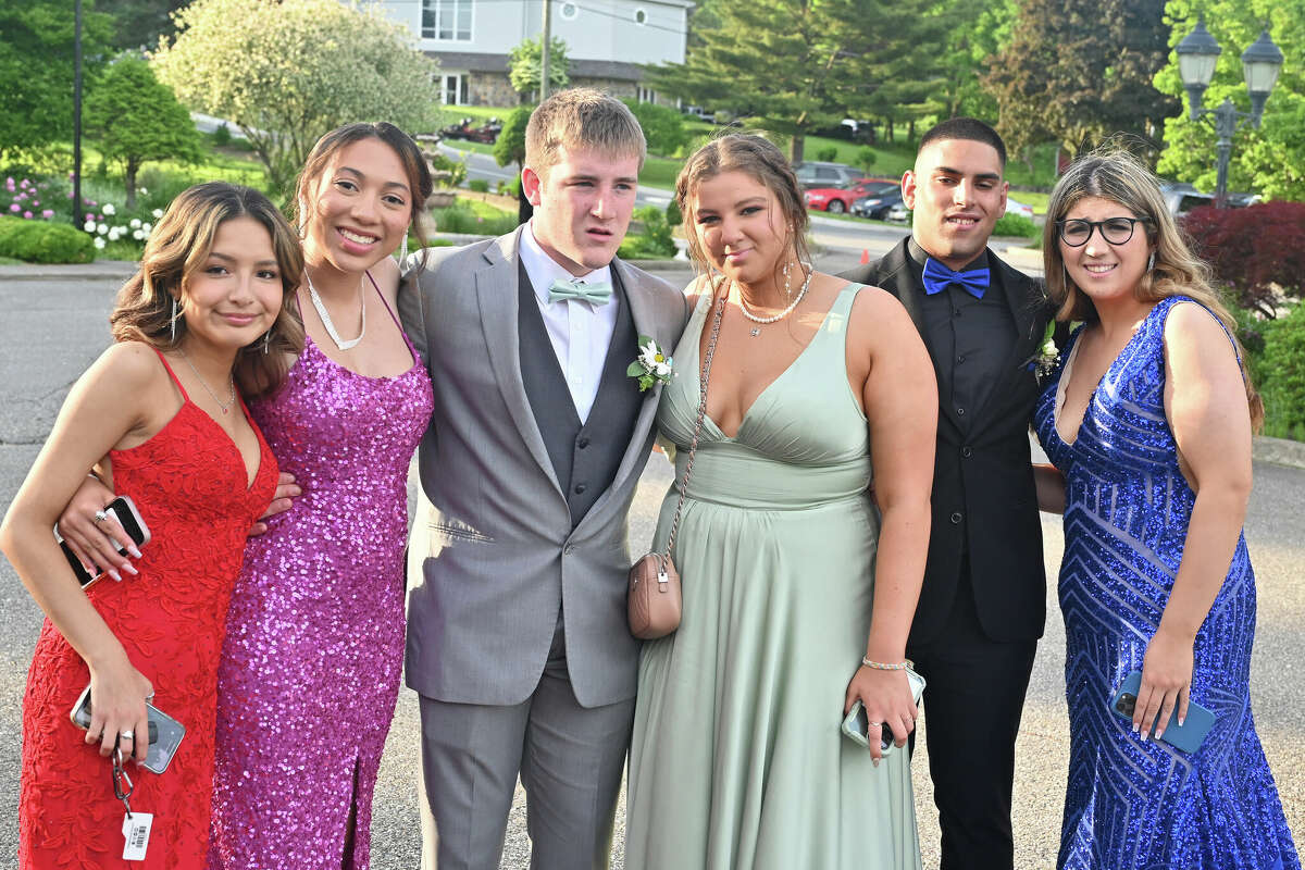 Trumbull High School hosted its prom on Friday, June 3, 2022 at The Amber Room in Danbury, Conn. Were you SEEN?