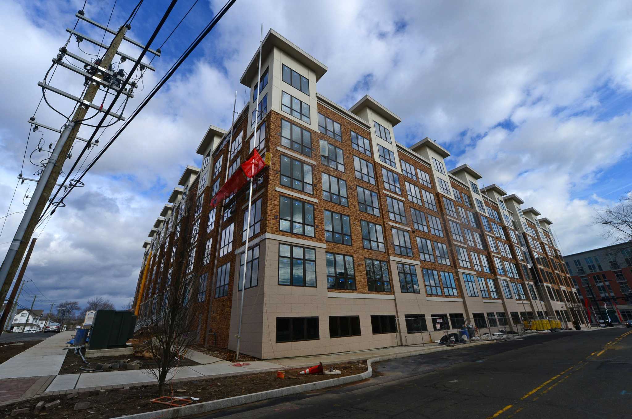 Three highend Norwalk apartment complexes sell for 293.5 million