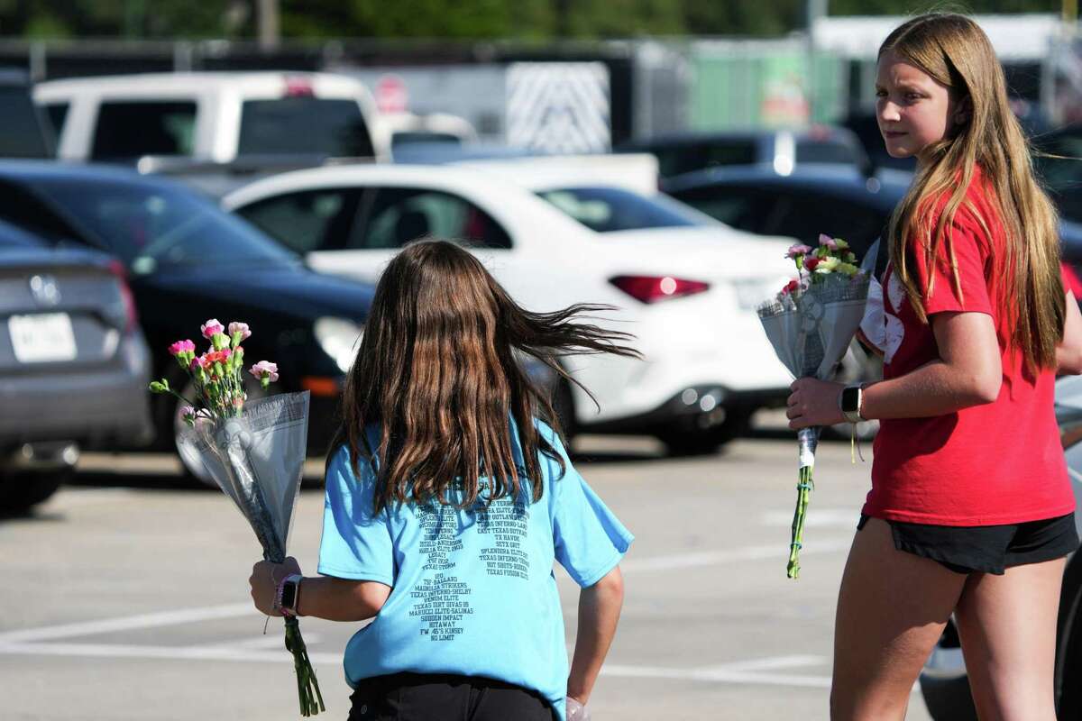 Tomball grieves loss of family slain by escaped Texas murderer