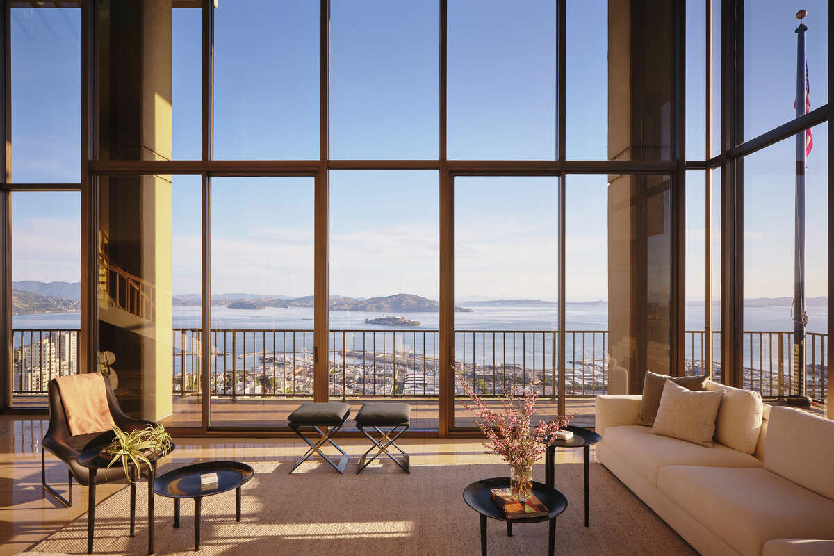 At 999 Green in San Francisco's Russian Hill, the Summit penthouses are for sale. Buy the north penthouse (pictured here) for $17 million; buy the south penthouse for $12 million; buy them both for $29 million.