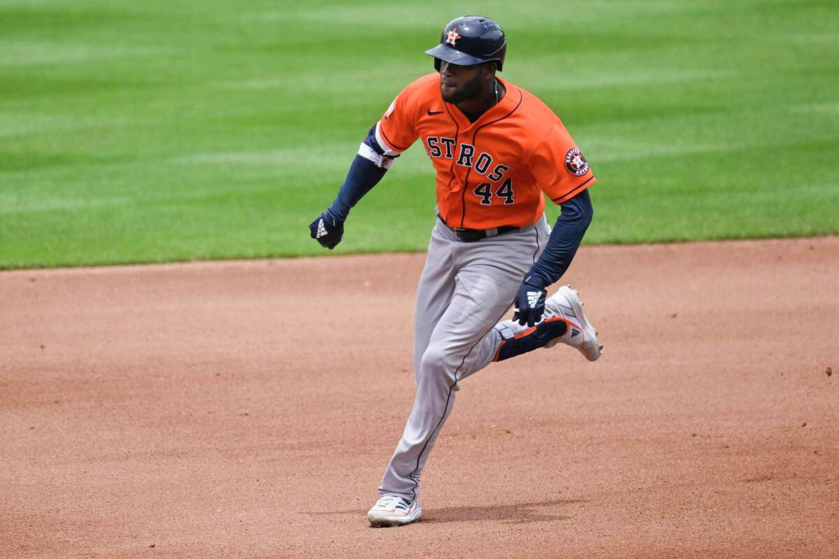 Houston Astros' Yordan Alvarez runs out a triple during the fourth inning of a baseball game against the Kansas City Royals, Sunday, June 5, 2022, in Kansas City, Mo. (AP Photo/Reed Hoffmann)