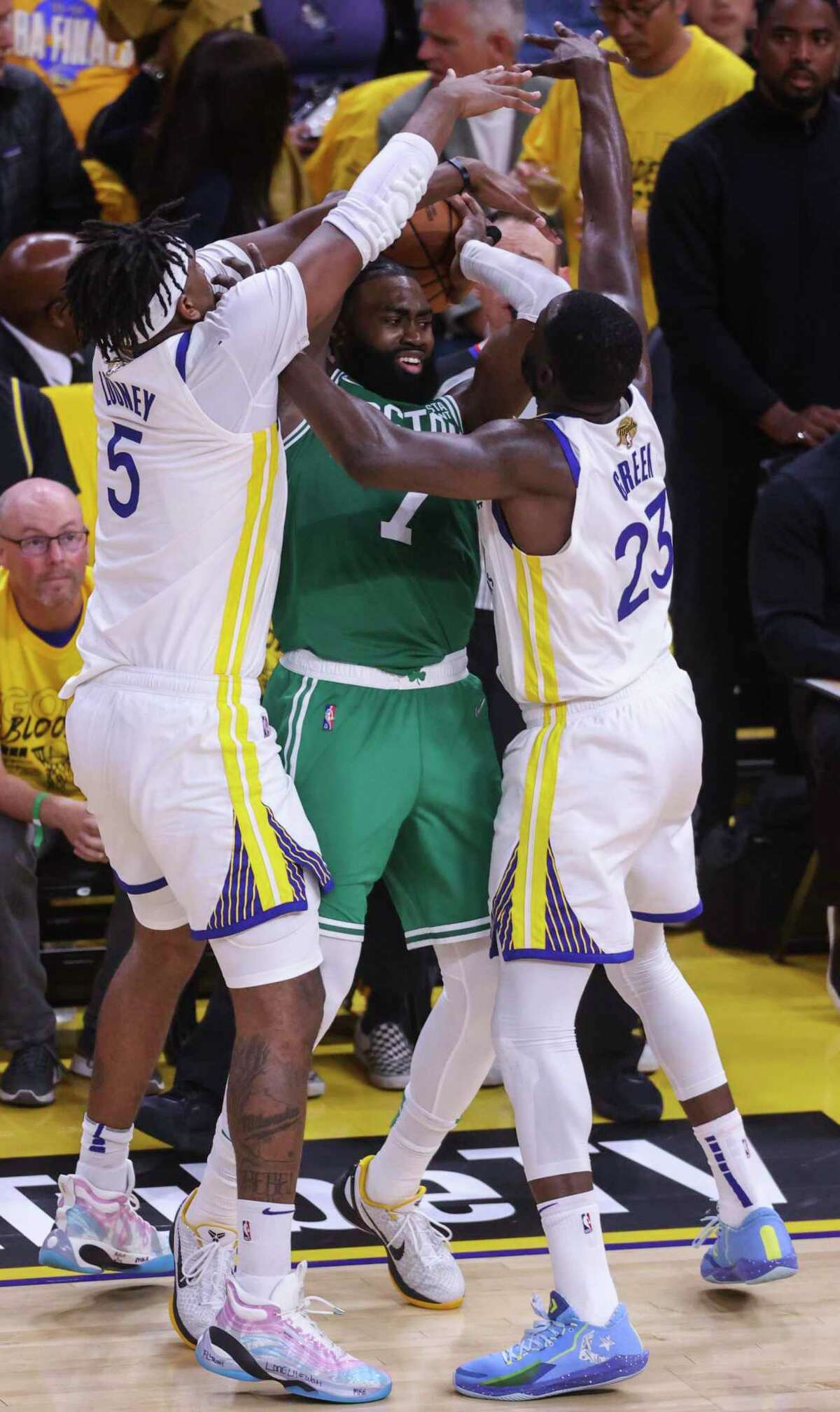 NBA Finals: Draymond Green Inspires Warriors' Defense