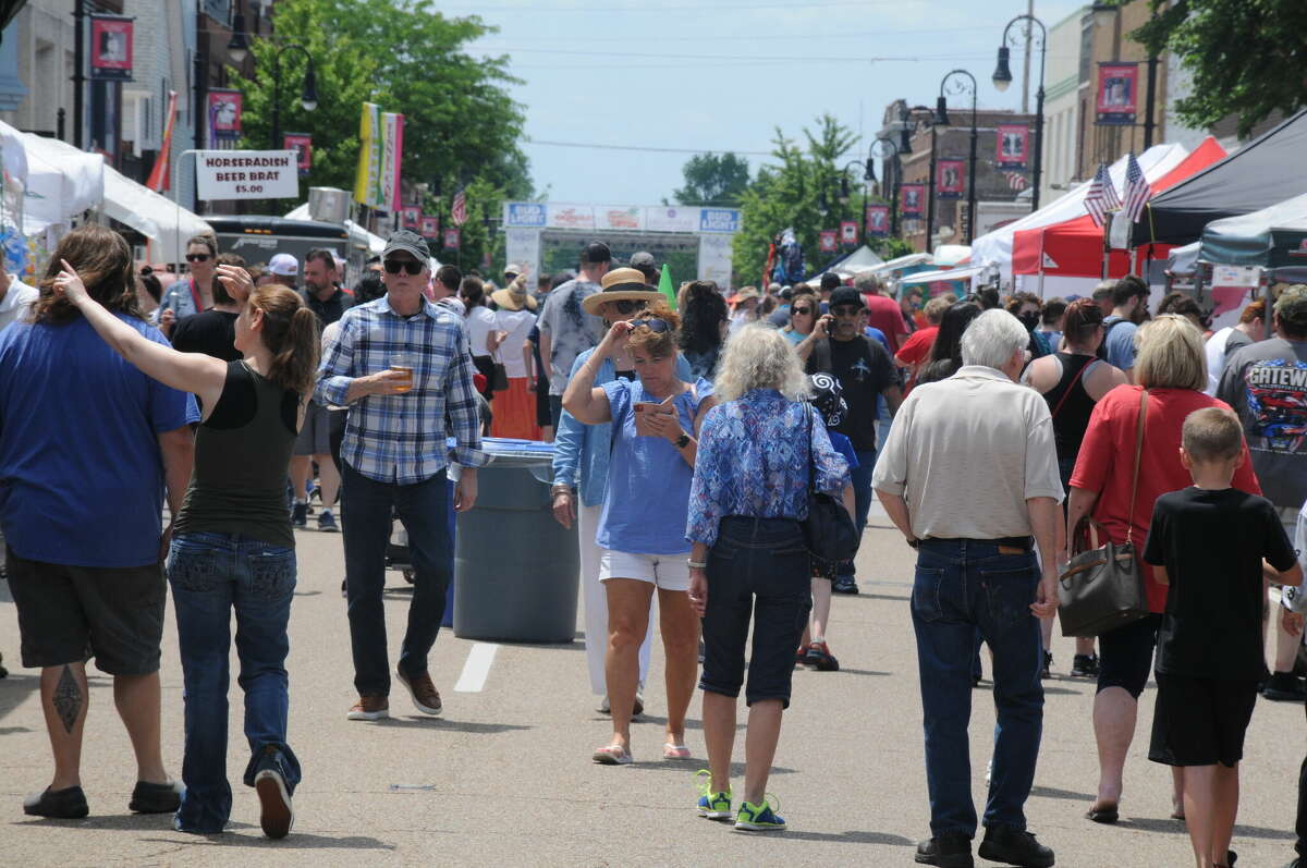 Horseradish Festival 'spices up everything' in downtown Collinsville