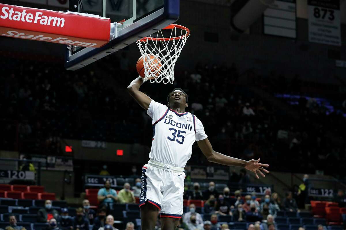 Samsung Johnson, Connecticut for Long Island at the University of Connecticut Wednesday, November 17, 2021, Storrs, Connecticut (AP Photo / Paul Connors)