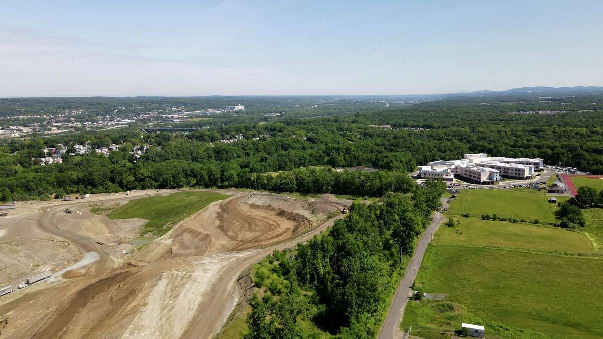 Dunn landfill meeting run by company set for next week