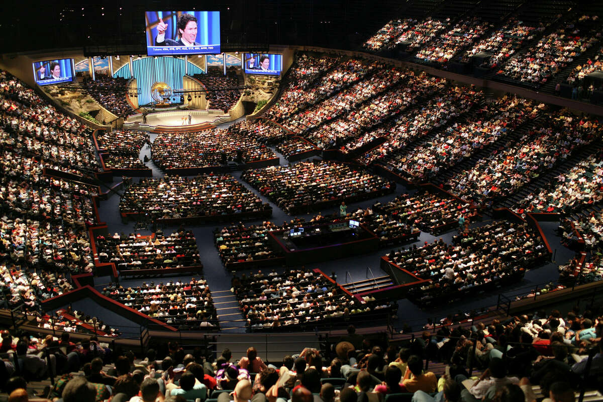 Service at Lakewood Church in Houston, where Pastor Joel Osteen preaches to some 25,000 people each week. There are currently 842 mega churches that host an excess of three million people on any given Sunday.