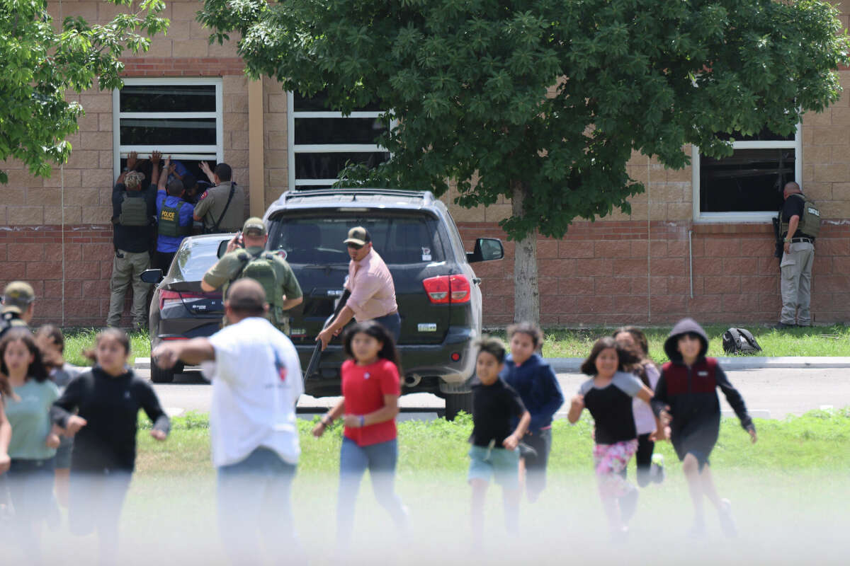 Uvalde school shooting report: Police response 'lackadaisical'