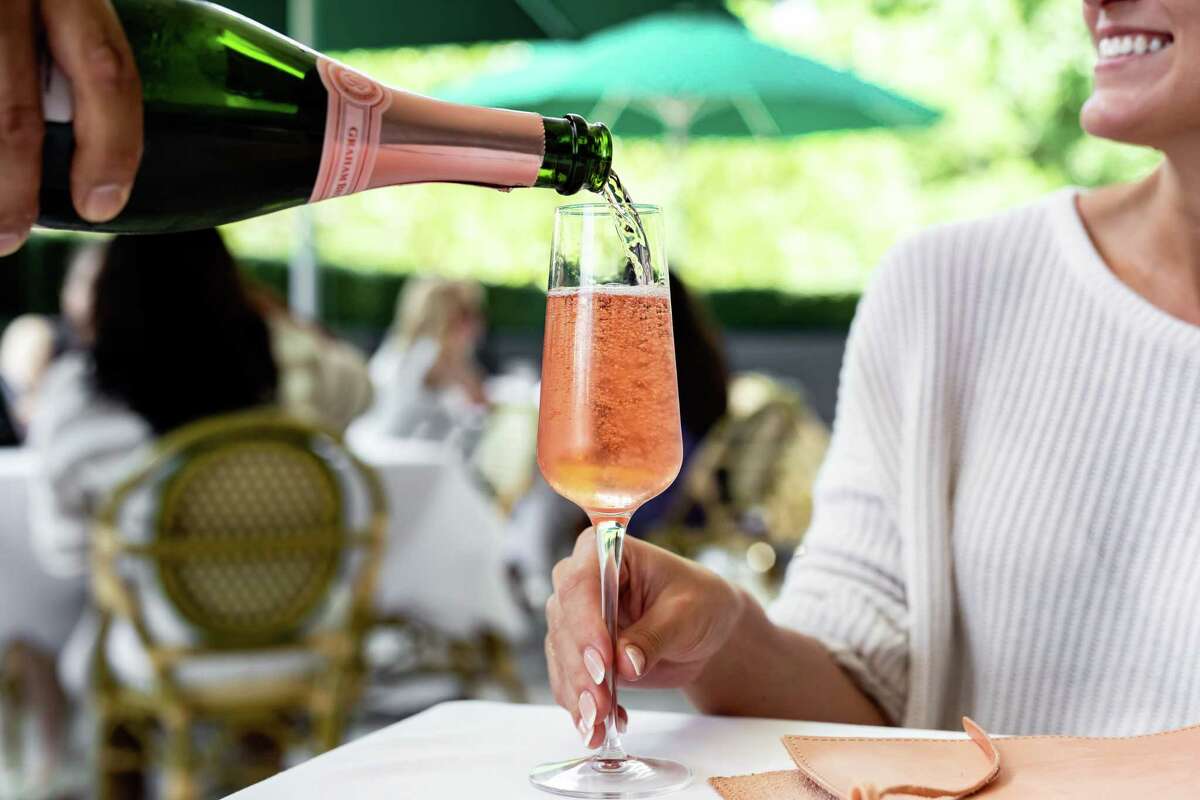B.B. Lemon will have a Rosé All Day Brunch, 11 a.m. to 3 p.m. with deejay music and special pricing on rosé by bottle, glass and frosé cocktails.