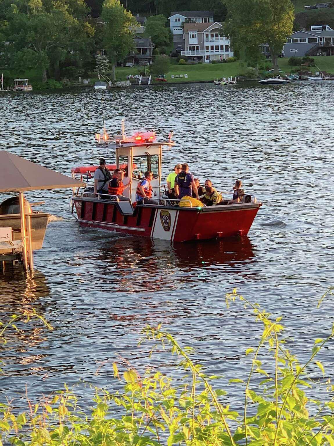 Candlewood Lake missing person search is ongoing, DEEP says - Vimarsana News