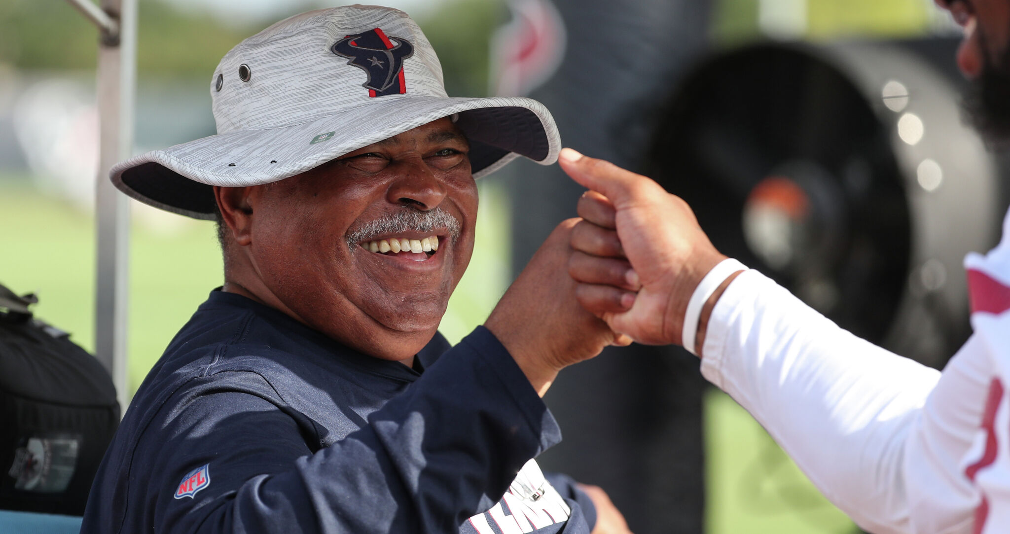 Romeo Crennel Is Retiring After 50 Years Of Coaching 