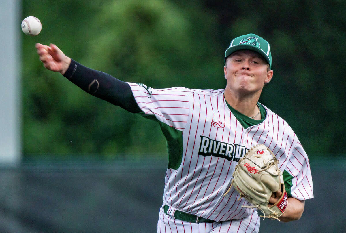 Alton River Dragons starting pitcher Adam Stilts worked seven innings and scattered seven hits Tuesday night in a 6-2 win over Normal at Lloyd Hopkins Field.