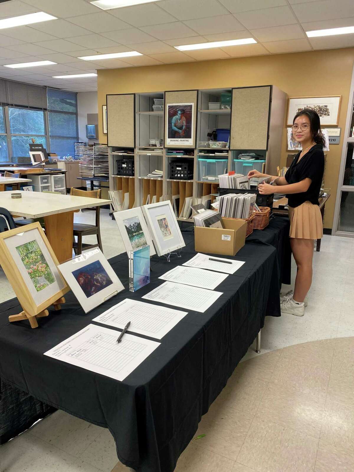 The artworks that the Memorial High school visual art students created for the “from the heART” fundraiser were displayed in the school’s art room and then brought to the cafeteria and sold during the lunch periods.