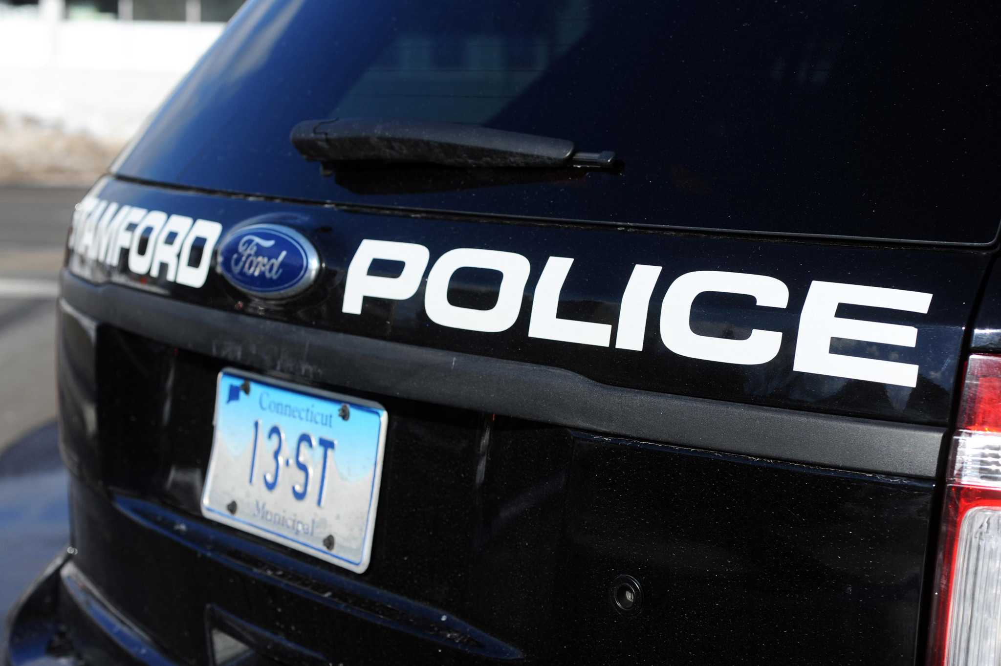 Stamford woman and three teens charged in fast food fight - Vimarsana News